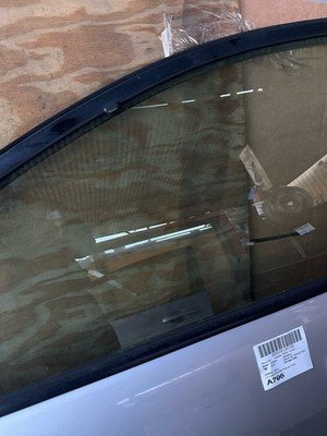 2007-20125 NISSAN VERSA Front Door Left Driver Hatchback Electric OEM - Image 3