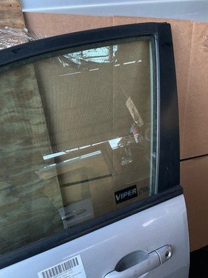 2007-20125 NISSAN VERSA Front Door Left Driver Hatchback Electric OEM - Image 4