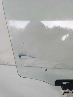 2003-2008 TOYOTA COROLLA Front Door Glass Window Right Passenger OEM 6810102130 - Image 2