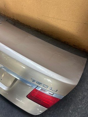 2009-2015 BMW 750Li F02 Trunk Decklid Milano Beige Metallic OEM 41627172332 - Image 11
