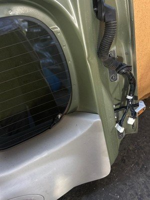 2009-2010 NISSAN CUBE Back Door JAC Moss Green Pearl Metallic OEM KMA0M1FCMA - Image 17