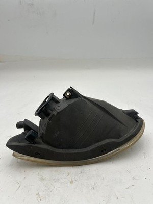 2004-2006 LEXUS RX330 Fog Park Turn Light Lamp Right Passenger OEM 812100E010 - Image 6