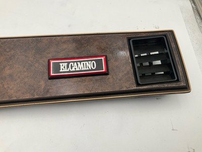 1983 CHEVY El Camino MALIBU Center Dash Trim with Vents Parts ONLY - Image 3