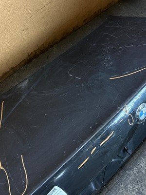 1995-2001 BMW 740i E38 Trunk Decklid Panel Black OEM 416282305620 - Image 4