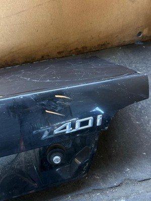 1995-2001 BMW 740i E38 Trunk Decklid Panel Black OEM 416282305620 - Image 7