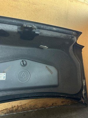 1995-2001 BMW 740i E38 Trunk Decklid Panel Black OEM 416282305620 - Image 17