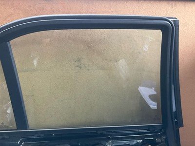 1995-2001 BMW 740i E38 Rear Door Left Driver Sedan Black OEM 41528223886 - Image 15