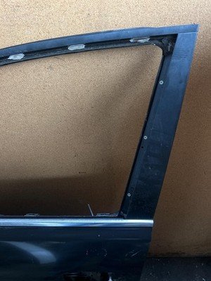 1995-2001 BMW 740i E38 Front Door Left Driver Black OEM 41518215309 - Image 5