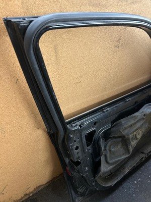 1995-2001 BMW 740i E38 Front Door Left Driver Black OEM 41518215309 - Image 17