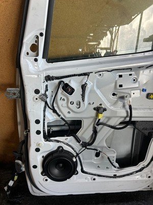 2013-2021 NISSAN NV 200 Front Door Right Passenger Powder White OEM H01003LMMA - Image 18