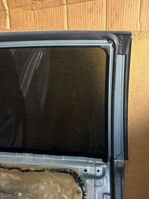 2004-2006 LEXUS RX330 Rear Door Left Driver Breakwater Blue Metallic OEM - Image 12