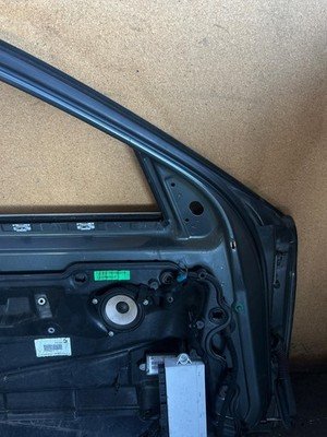 2006-2008 BMW 750Li E66 Front Door Left Driver Charcoal Gray OEM 41515A2A371 - Image 14