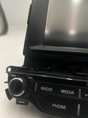 2019 Kia Niro Radio Receiver 7" Touchscreen Display OEM Part ID 9615005310 - Image 4