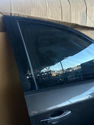 2013-2015 NISSAN PATHFINDER Front Door Right Passenger NO Chrome Lower Moulding - Image 2