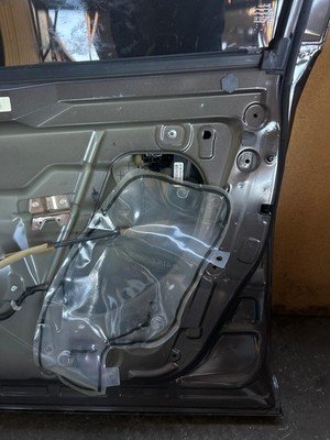 2013-2015 NISSAN PATHFINDER Front Door Right Passenger NO Chrome Lower Moulding - Image 14
