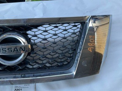 2013-2016 NISSAN PATHFINDER Front Grille with Chrome NO Camera 3.5L OEM - Image 2