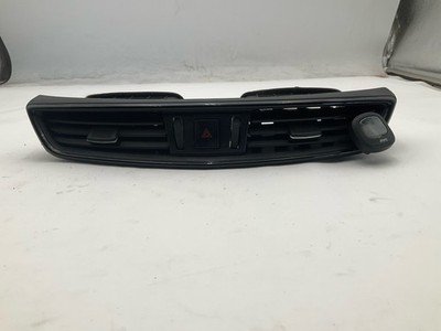 2015-2017 ROGUE EXCEPT SPORT Center Air Vents with Trim Assembly OEM 57k Miles - Image 2