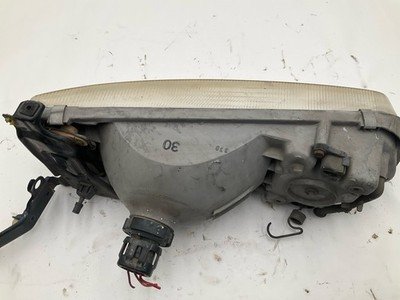 1991-1993 TOYOTA PREVIA Headlamp Assembly Left Driver w/o Fog Lamps OEM - Image 3