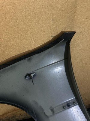 2002-2005 BMW 325i E46 Fender Right Passenger Sedan OEM 41357042324 - Image 9