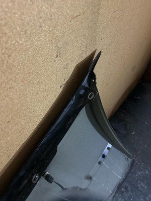 2002-2005 BMW 325i E46 Fender Right Passenger Sedan OEM 41357042324 - Image 12