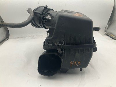 2010-2011 HYUNDAI AZERA Air Cleaner Box 3.3L OEM 281113L600 - Image 3