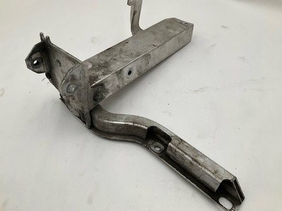 2011-2012 BMW 740LI F01 F02 Front Bumper Right Passenger Support Bracket OEM - Image 3