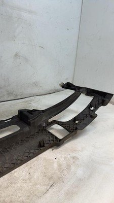 2011-2012 BMW 740Li F02 Rear Lower Bumper Bracket Original Factory OEM - Image 17