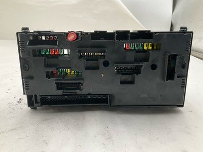 2011-2015 BMW 740Li F01 F02 Cabin Fuse Box Behind Dash Mounted OEM 923442101 - Image 3