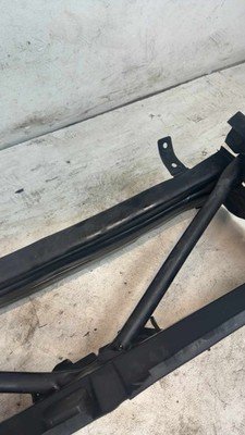 2017 F30 BMW 330e Front Upper Radiator Air Shutter Air Duct Molding OEM - Image 5