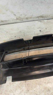 2017 BMW F30 330E Lower Radiator Shutter Air Duct Grille Moulding OEM - Image 3