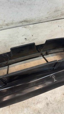 2017 BMW F30 330E Lower Radiator Shutter Air Duct Grille Moulding OEM - Image 4