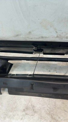 2017 BMW F30 330E Lower Radiator Shutter Air Duct Grille Moulding OEM - Image 13