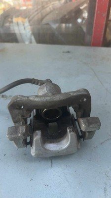 2013-2018 LEXUS ES350 Right Rear Passenger Brake Caliper 59k OEM 1 Piston - Image 8