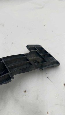 10 11 12 13 14 15 LEXUS RX350 RX450H Rear Left Bumper Retainer Bracket 86k OEM - Image 4