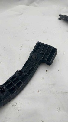 10 11 12 13 14 15 LEXUS RX350 RX450H Rear Left Bumper Retainer Bracket 86k OEM - Image 6