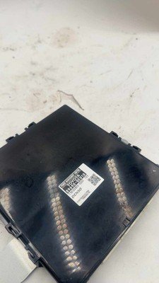 10 11 LEXUS RX350 Power Managment Control Module 896900E010 OEM 86k Miles - Image 2
