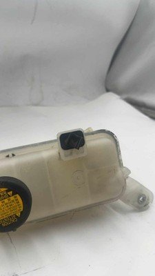Egnine Radiator Coolant Overflow Reservoir Recovery Bottle Toyota Rav4 06-18 - Image 6