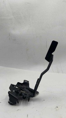 13 14 15 16 17 18 TOYOTA RAV-4 Front Hood Bonnet Latch 104k 535100R030 OEM - Image 2