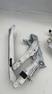 18 19 20 21 22 23 24 AUDI Q5 Front Hood Hinges Left and Right 80A823302C OEM - Image 11