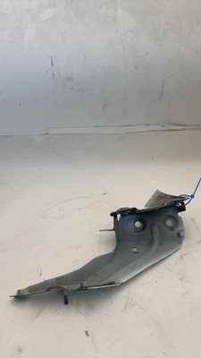 18 19 20 21 22 23 24 25 AUDI Q5 SQ5 Front Left Driver Fender Support Bracket