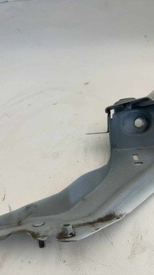 18 19 20 21 22 23 24 25 AUDI Q5 SQ5 Front Left Driver Fender Support Bracket - Image 3