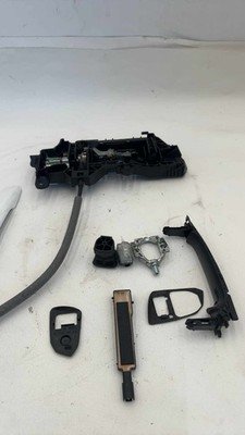 18 19 20 21 22 23 24 AUDI Q5 SQ5 Right Rear Exterior Door Handle Keyless Entry - Image 3
