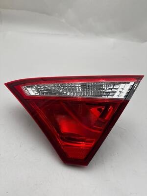 2015-2017 TOYOTA CAMRY Tail Light Assembly Right Passenger Side OEM LID Mounted