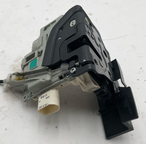 2011 Porsche Panamera Right Passenger Front Door Lock Assembly OEM - Image 2