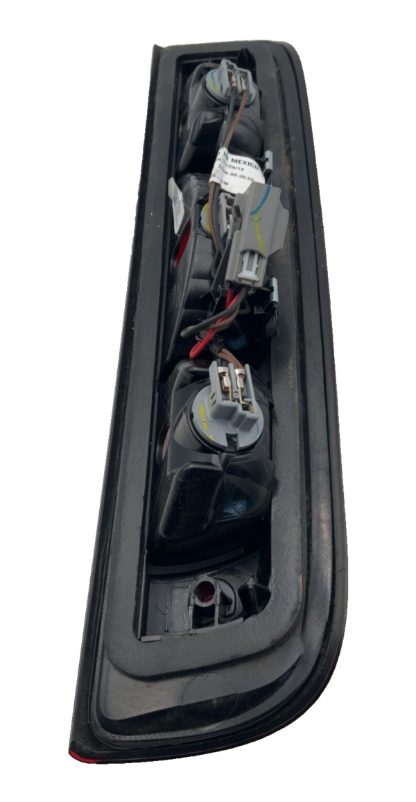 2021 Chevy Silverado 3rd Brake Light Avoidance Lamp OEM 23509162 - Image 2
