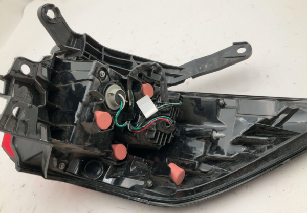 2019-2024 TOYOTA RAV-4 Tail Light Assembly Right Passenger Side OEM - Image 5