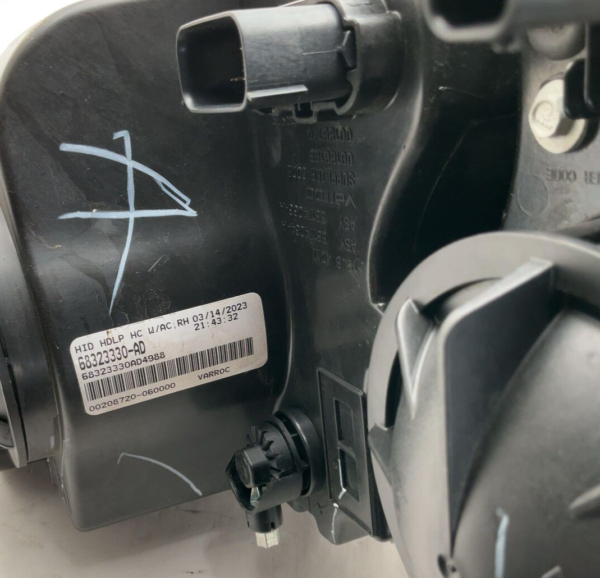 2017-2023 DODGE CHALLENGER Headlamp Assembly Right Passenger Side Xenon OEM - Image 16