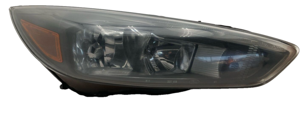 2015-2018 FORD FOCUS Headlamp Assembly Right Passenger Side Halogen OEM