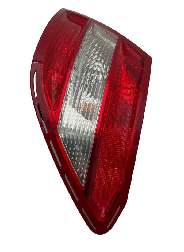 2008-2011 MERCEDES C-CLASS Tail Light Assembly Right Passenger OEM - Image 3