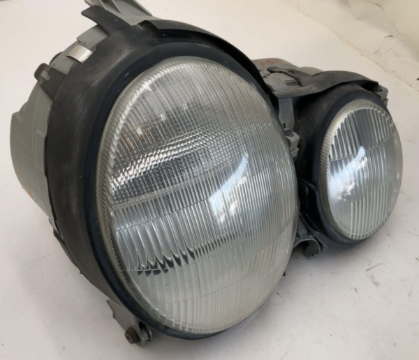 2000-2003 MERCEDES E-CLASS Headlamp Assembly Right Passenger Side OEM - Image 4